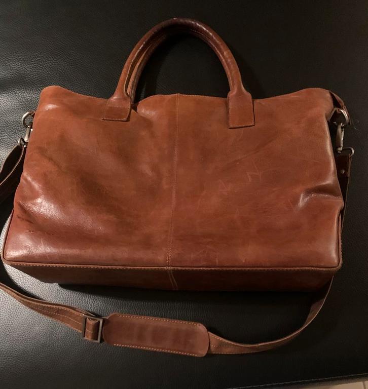 Plevier boekentas/ laptoptas in echt leder, Computers en Software, Laptoptassen, Gebruikt, Aktetas, Ophalen