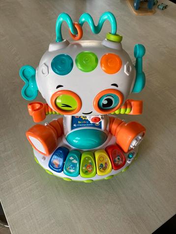 Baby robot clementoni beschikbaar voor biedingen