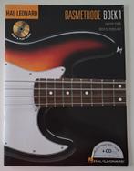 Hal Leonard methode basgitaar, Ophalen of Verzenden, Zo goed als nieuw