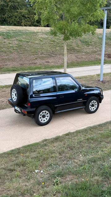 Suzuki vitara 1.6i oldtimer Automaat beschikbaar voor biedingen