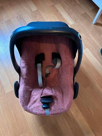 Maxi cosi / Autostoel / Isofix beschikbaar voor biedingen