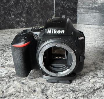 Nikon D5600 Body beschikbaar voor biedingen