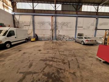 Espace de stockage  beschikbaar voor biedingen