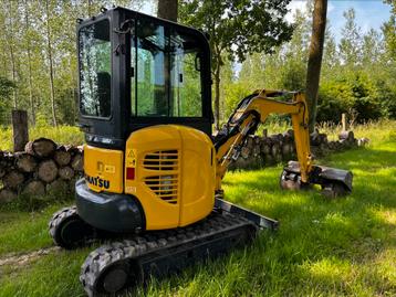 Komatsu PC26, Enlèvement, Excavatrice
