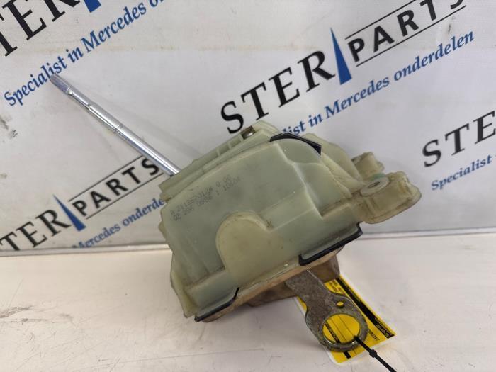 Selectiehendel automaat van een Mercedes E-Klasse, Auto-onderdelen, Overige Auto-onderdelen, Mercedes-Benz, Gebruikt, 12 maanden garantie