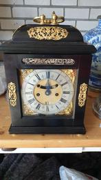 Gezocht aparte antieke Engelse tafel of staande klokken, Antiek en Kunst, Antiek | Klokken, Ophalen of Verzenden