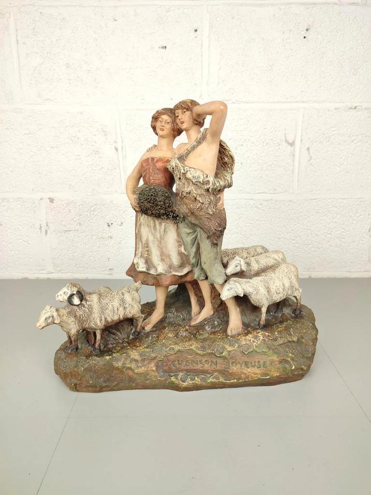 Groot antiek beeld in pijpaarde, Antiquités & Art, Antiquités | Céramique & Poterie, Enlèvement