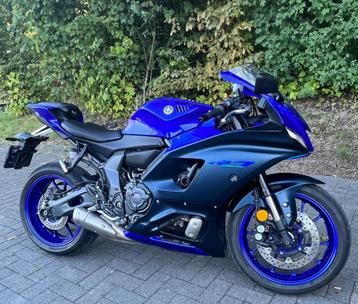 Yamaha r7 bj 2023 in topstaat !!! beschikbaar voor biedingen