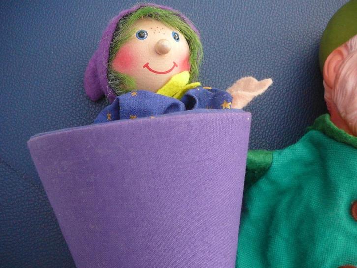 Marionnettes à main + marionnettes à doigts du Petit Chapero, Enfants & Bébés, Jouets | Poupées, Comme neuf, Enlèvement ou Envoi