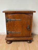 Tables de nuit chêne., Enlèvement, Comme neuf