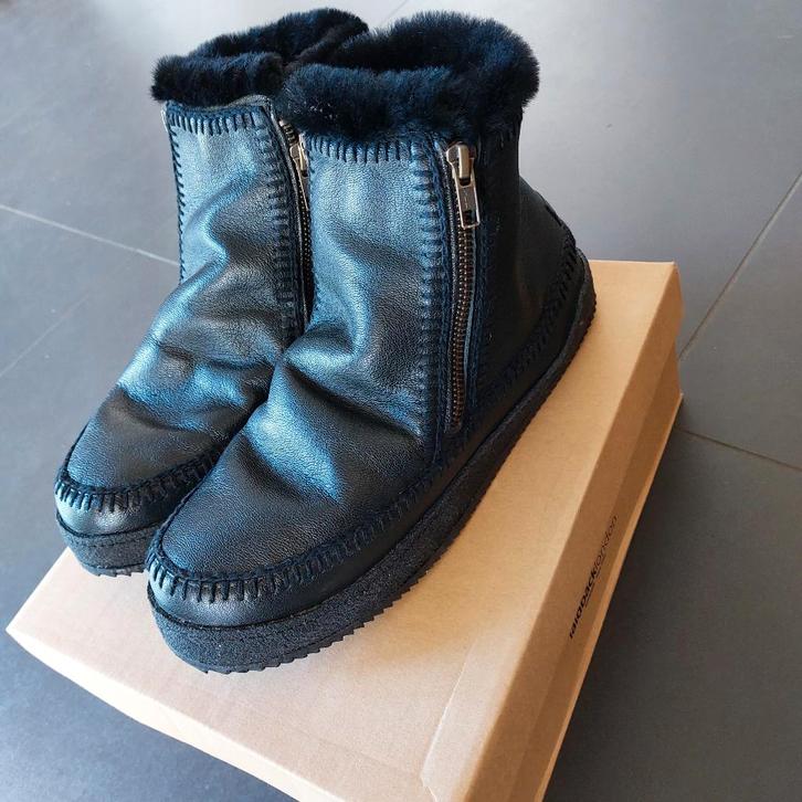 pantoffels boots laarsjes 41 handmade laidbacklondon winter, Kleding | Dames, Schoenen, Zo goed als nieuw, Zwart, Ophalen of Verzenden