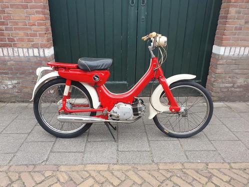 Honda Pc 50 in super staat incl NL kenteken, Fietsen en Brommers, Brommers | Oldtimers, Overige merken, Klasse B (45 km/u), Ophalen of Verzenden