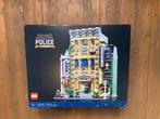LEGO 10278 Poste de police - Poste de police, Enlèvement ou Envoi, Neuf, Ensemble complet, Lego