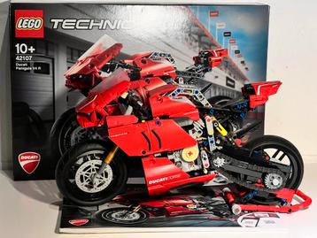 Lego Technic 42107 Ducati Panigale V4 R beschikbaar voor biedingen