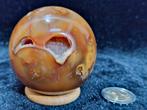 Boule en cornaline avec beaux druzes de +-6,3 cm - 320 gr !, Enlèvement ou Envoi, Minéral