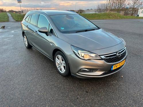 Volle! 136 pk Opel Astra sportstourer, Auto's, Opel, Particulier, Astra, Achteruitrijcamera, Diesel, Ophalen