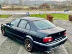 E39 icoon / 528 6 cilinder / prachtige sound, Auto's, BMW, Leder, Bedrijf, Zetelverwarming, Te koop