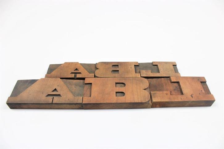 Anciennes lettres d'impression en bois "ABL", Collections, Objets militaires | Général, Autres, Enlèvement ou Envoi