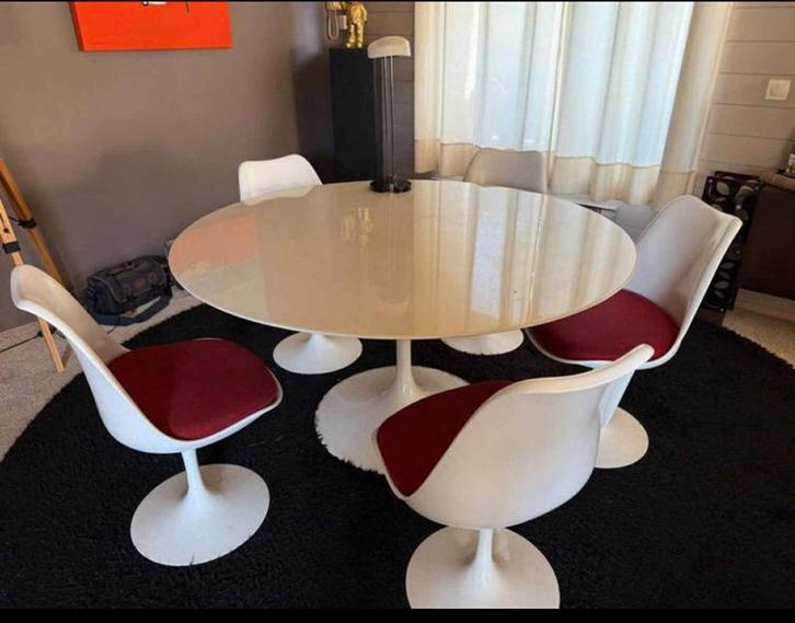 Originele Marmeren Knoll tafel en 5 tulipe stoelen, Antiek en Kunst, Antiek | Meubels | Tafels, Ophalen