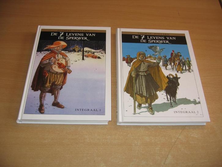 De 7 levens van de sperwer - Integraal 1 + 2 - Hardcover., Boeken, Stripverhalen, Zo goed als nieuw, Complete serie of reeks, Ophalen of Verzenden