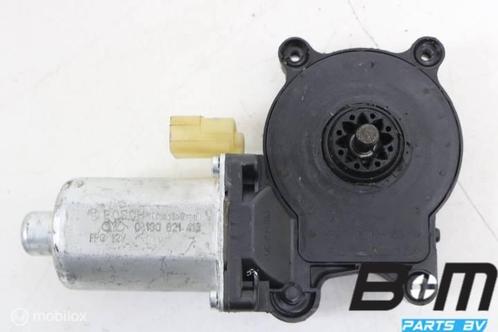 Raammotor links VW Fox Bosch 130821413, Autos : Pièces & Accessoires, Autres pièces automobiles, Utilisé