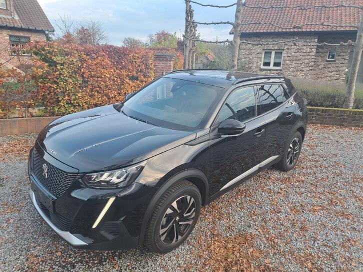 PEUGEOT 2008 1.2 Aut. ALLURE, 2023, Autos, Peugeot, Particulier, ABS, Caméra de recul, Airbags, Air conditionné, Android Auto