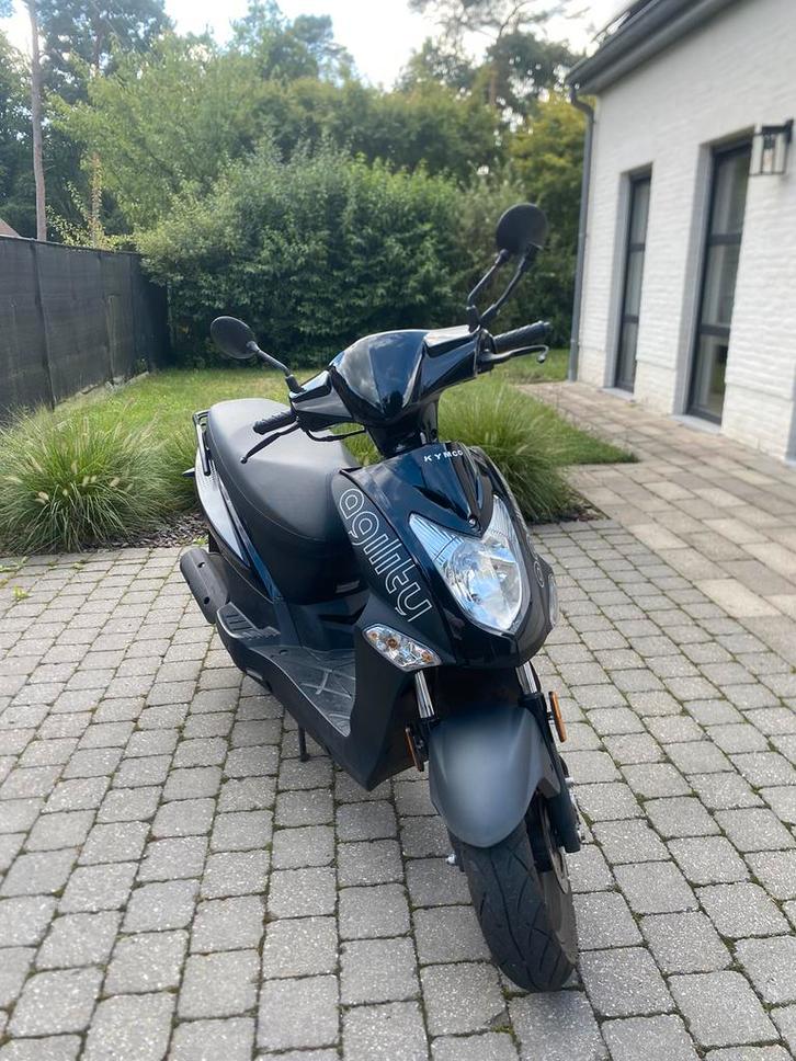 Kymco Agility B klasse (moet snel weg), Fietsen en Brommers, Scooters | Kymco, Zo goed als nieuw, Agility, Klasse B (45 km/u)