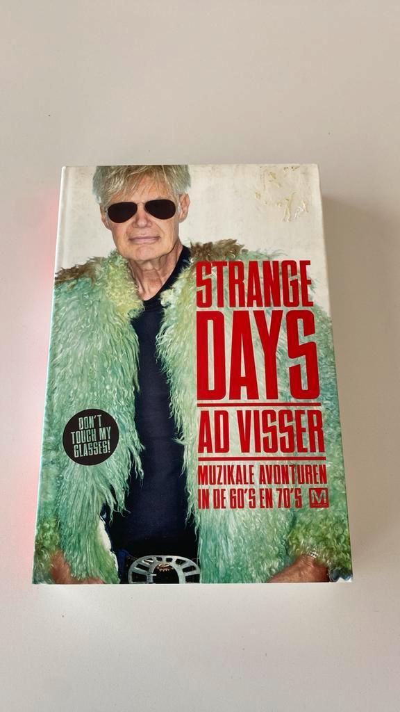 Ad Visser - Strange days, Boeken, Literatuur, Gelezen, Ophalen of Verzenden