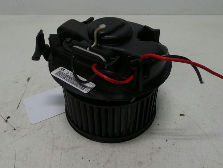 RENAULT CLIO [HEATER_MOTOR_ASSY] 2013, Autos : Pièces & Accessoires, Autres pièces automobiles, Utilisé, ARN reconnu, Stiba membre