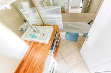 Gemeubileerd appartement met twee kamers  beschikbaar voor biedingen