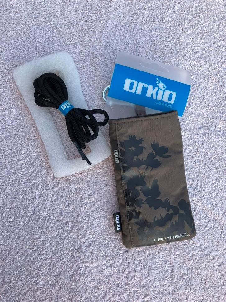 Gsm zakje met halssnoer koord Mobiel Bag urban bagz Orkio, Telecommunicatie, Mobiele telefoons | Hoesjes en Screenprotectors | Nokia