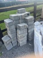Gratis betonblokken, Doe-het-zelf en Bouw, Metselstenen, Ophalen, Gebruikt, Bakstenen