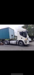 Recherche iveco stralis, Zakelijke goederen, Landbouw | Tractoren, Ophalen of Verzenden