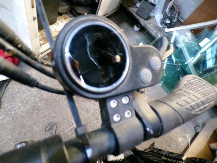 Fourche avec cadran antivol IENYRID LP/15166, Vélos & Vélomoteurs, Pièces de cyclomoteur | Scooters, Utilisé, Enlèvement