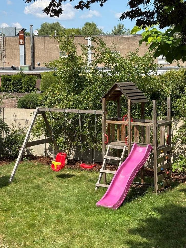 Wickey buitenspeeltoestel, Kinderen en Baby's, Speelgoed | Buiten | Speeltoestellen, Zo goed als nieuw, Glijbaan, Klimwand, Schommel