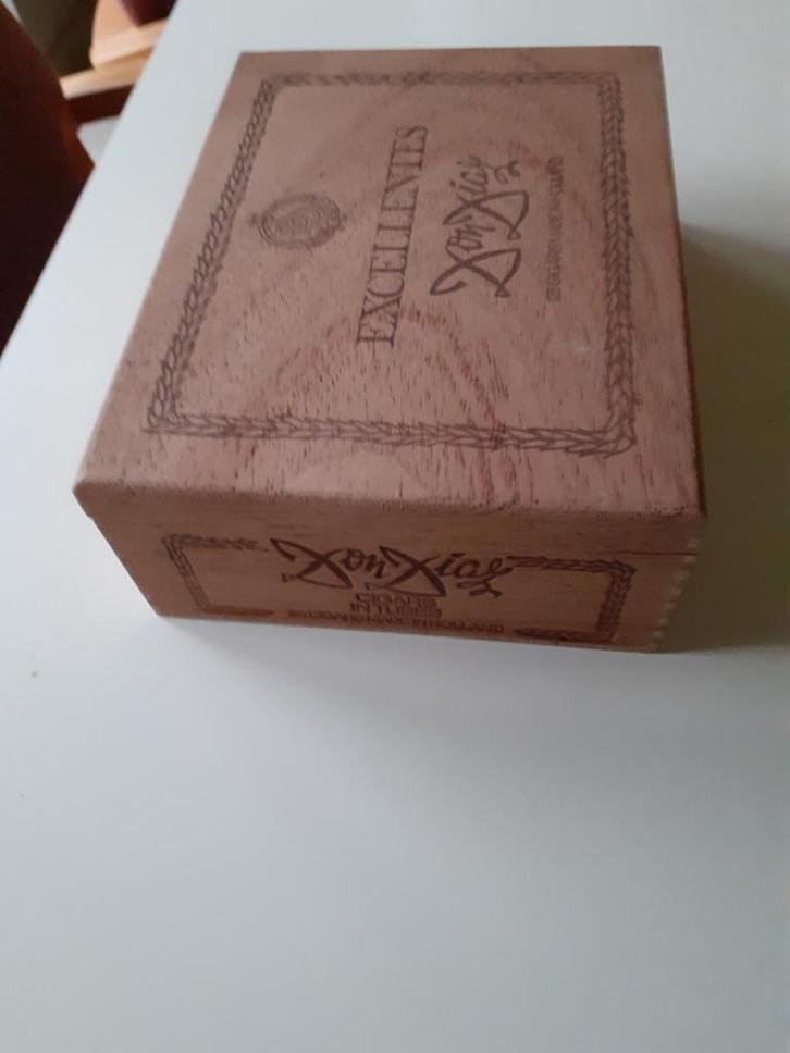 Vintage sigarenkistjes:Excellentes - Carl Upmann - Don Pablo, Verzamelen, Rookartikelen, Aanstekers en Luciferdoosjes, Ophalen of Verzenden