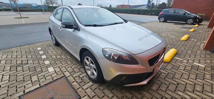 Volvo V40 Cross Country 2.0 D3 – 150 ch, Autos, Volvo, Particulier, Enlèvement