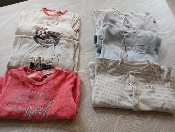 3 pyjama's - maat 74 + 3 pyjama's - maat 80, Kinderen en Baby's, Babykleding | Baby-kledingpakketten, Zo goed als nieuw, Maat 74
