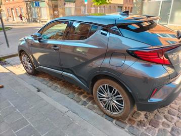 Toyota c-hr hybride chic bi-tone 11/2020,39000km, Auto's, 4 cilinders, 89 kW, 86 g/km, 5 zetels