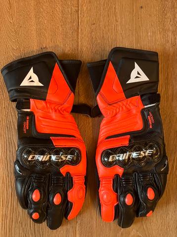 Zwart fluo Dainese carbon 1390P racehandschoenen 9,5 XL beschikbaar voor biedingen