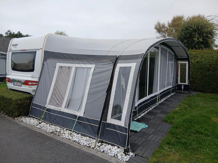 Voortent dorema., Caravans en Kamperen, Voortenten en Luifels, Dorema, Ophalen