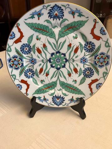 Belle assiette en porcelaine Limoges France art Persan 26cm