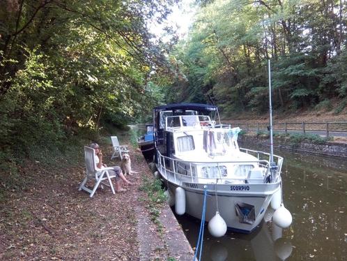 Nederlandse speedboot, Watersport en Boten, Motorboten en Motorjachten, Gebruikt, Staal, 9 tot 12 meter, Diesel, Binnenboordmotor