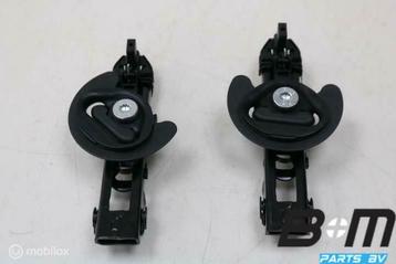 Set gordelhoogteverstelling VW Golf 7 8V0857819 beschikbaar voor biedingen