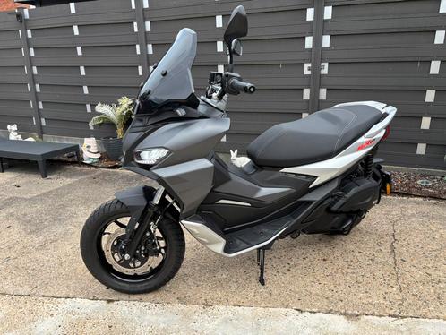 Aprilia SR GT 125 cc - 01-05-2023 - 2145 Km !!, Motoren, Motoren | Aprilia, Particulier, Scooter, Ophalen