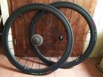 CARBON Wielen 40mm shimano 11 sp BANDJES, Fietsen en Brommers, Ophalen, Zo goed als nieuw, Racefiets, Wiel