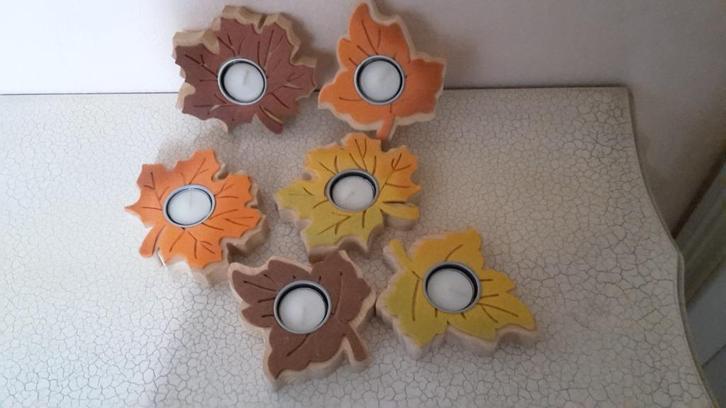 herfstblaadjes in hout en vilt (theelichtje), Hobby en Vrije tijd, Knutselen, Ophalen of Verzenden