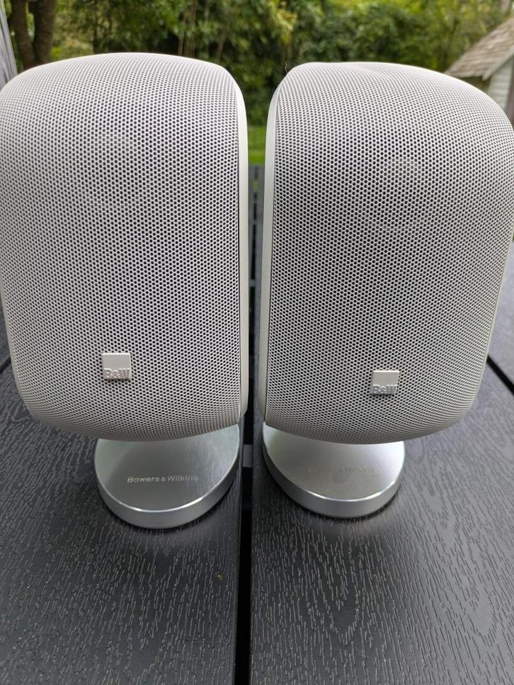 B & W luidsprekers (2x) - technisch volledig in orde, Audio, Tv en Foto, Luidsprekerboxen, Gebruikt, Front, Rear of Stereo speakers