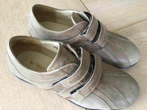 Schoenen Actiflex maat 39 beige, Kleding | Dames, Schoenen, Zo goed als nieuw, Sneakers, Beige, Ophalen of Verzenden