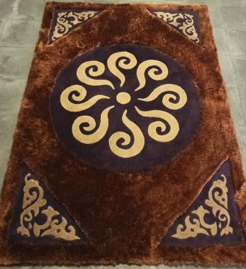 Tapis très bon état :dimensions 144 x 202 cm beschikbaar voor biedingen